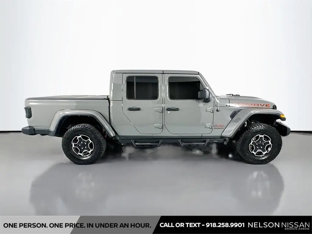 2023 Jeep Gladiator Mojave photo 4