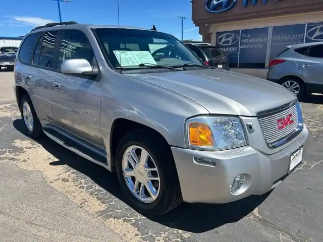 2008 GMC Envoy Denali 4WD's photo