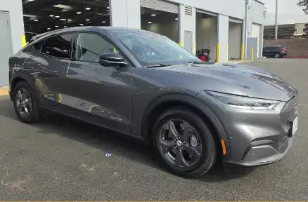 2023 Ford Mustang-Mach-e Select's photo