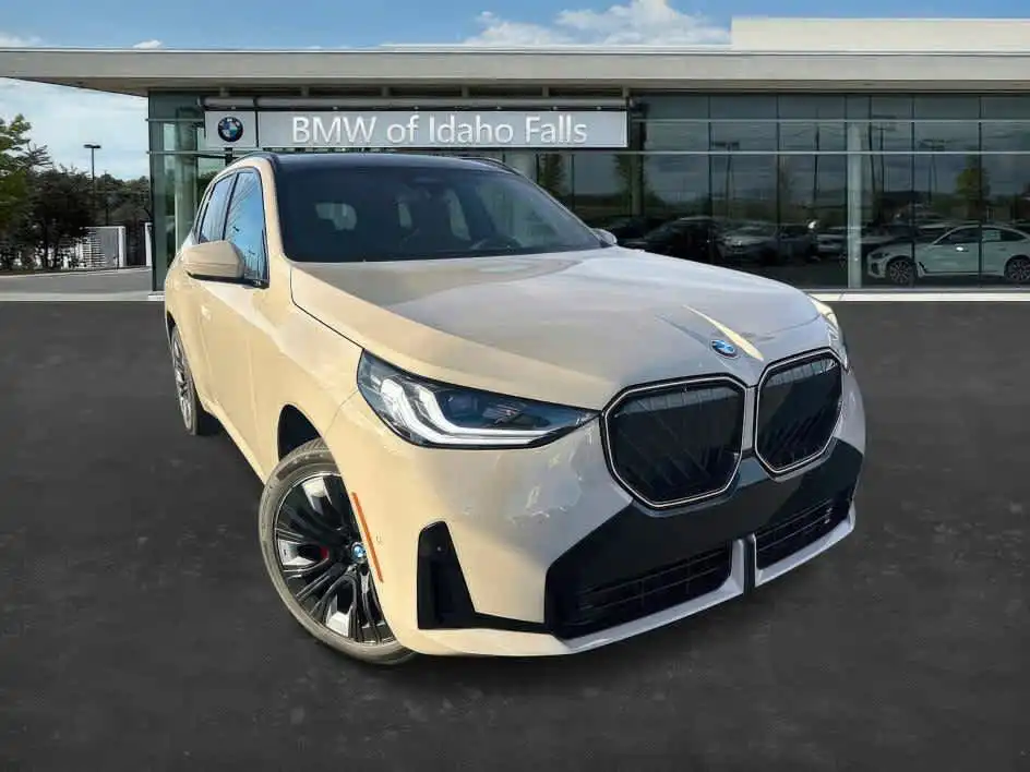 2026 BMW X3 30 XDRIVE's photo
