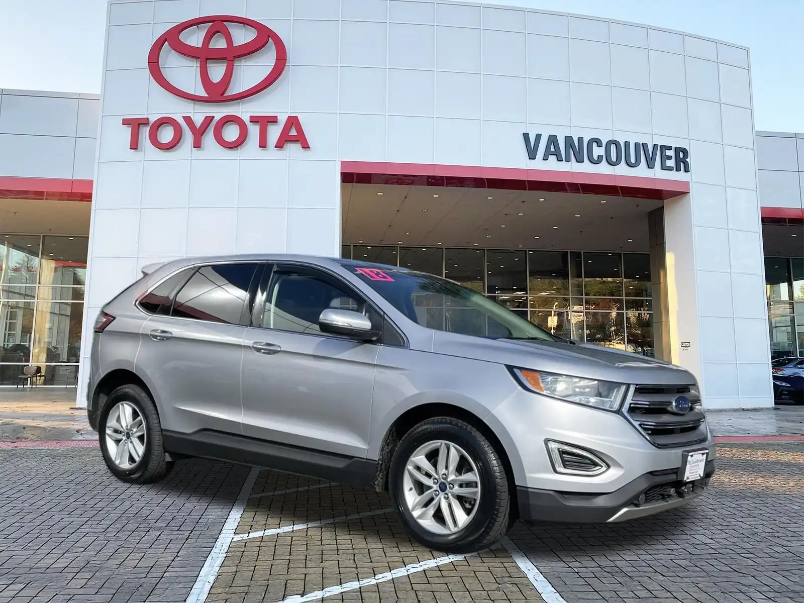2018 Ford Edge SEL AWD's photo