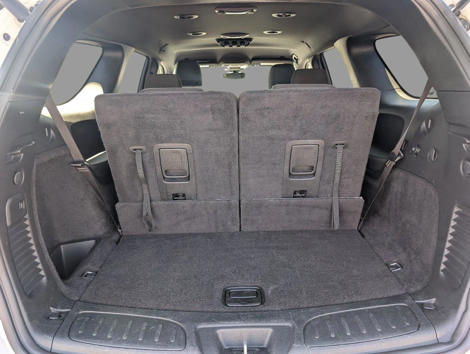2025 Dodge Durango GT RWD photo 5