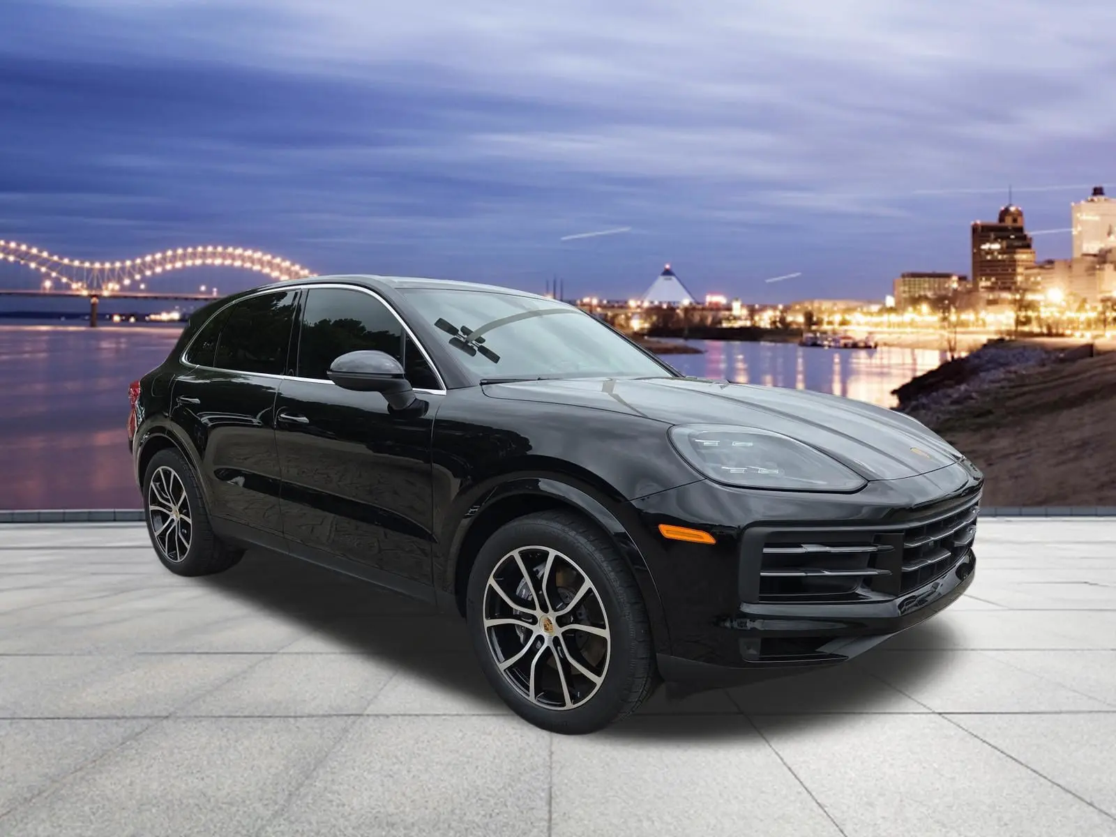 2024 Porsche Cayenne Base photo 4