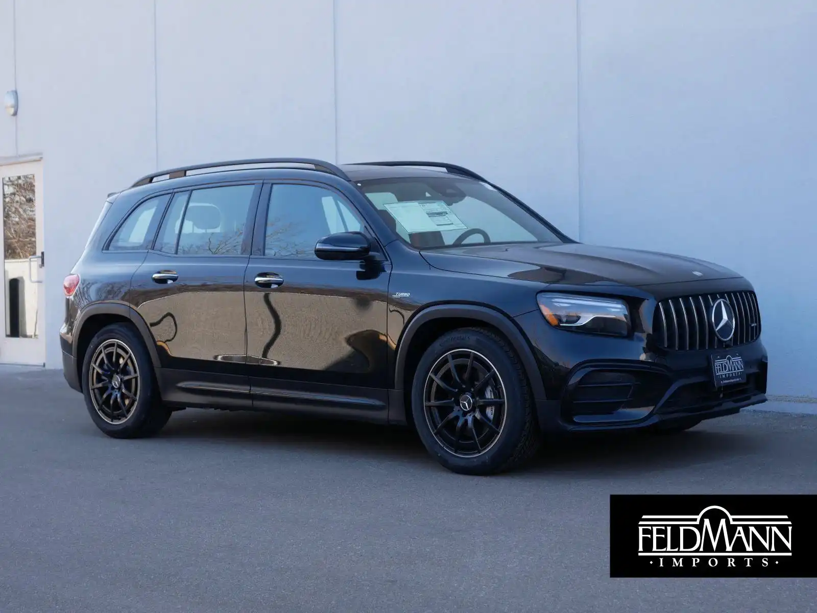 2026 Mercedes-Benz GLB GLB35 AMG 4MATIC's photo