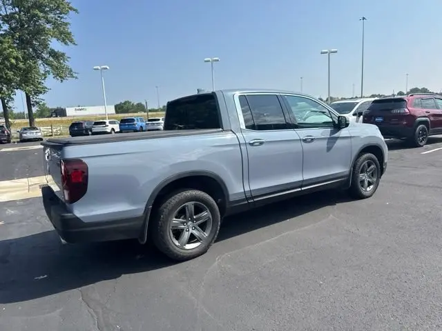 2023 Honda Ridgeline RTL-E AWD photo 5