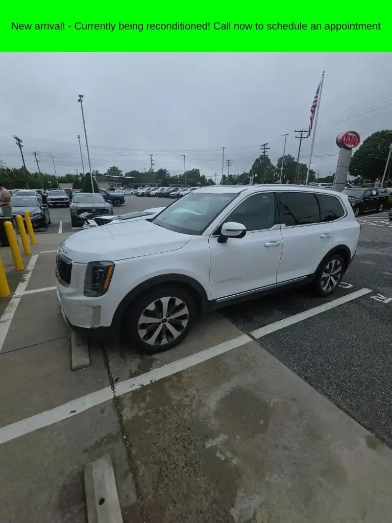 2022 Kia Telluride S AWD's photo