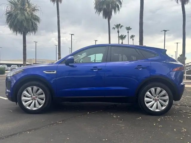 2020 Jaguar E-PACE P250 SE photo 3