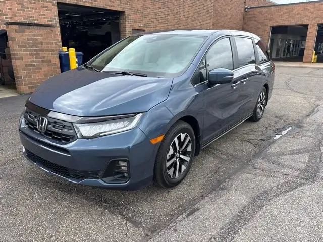 2026 Honda Odyssey EX-L's photo
