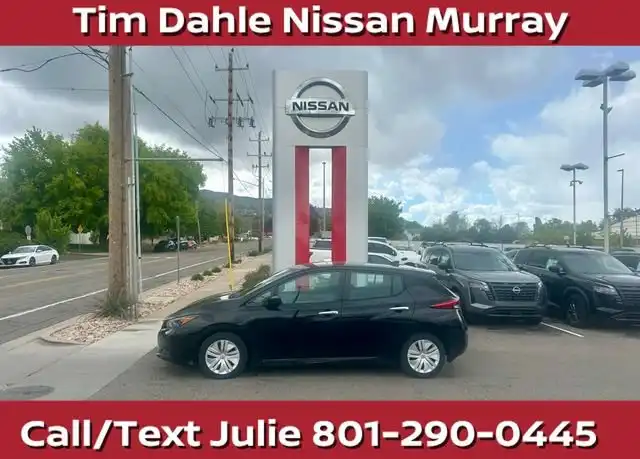 2024 Nissan Leaf S's photo