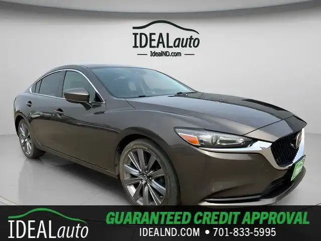 2019 Mazda EZ-6 Touring Auto's photo
