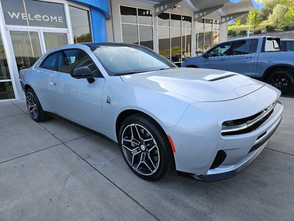 2026 Dodge Charger Scat Pack Plus AWD photo 3