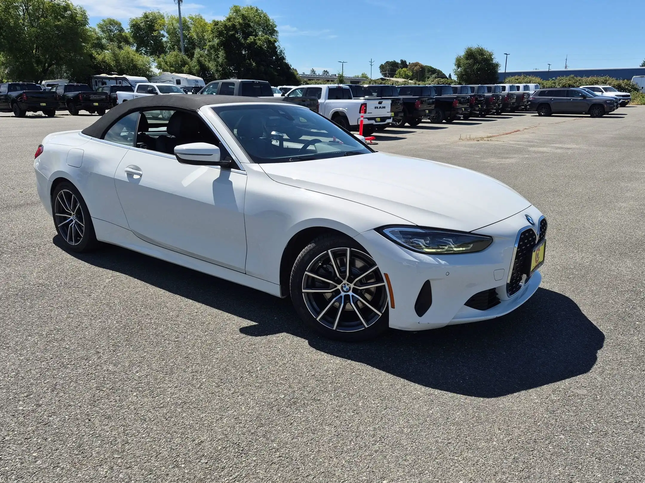 2023 BMW 4 Series 430i Convertible's photo