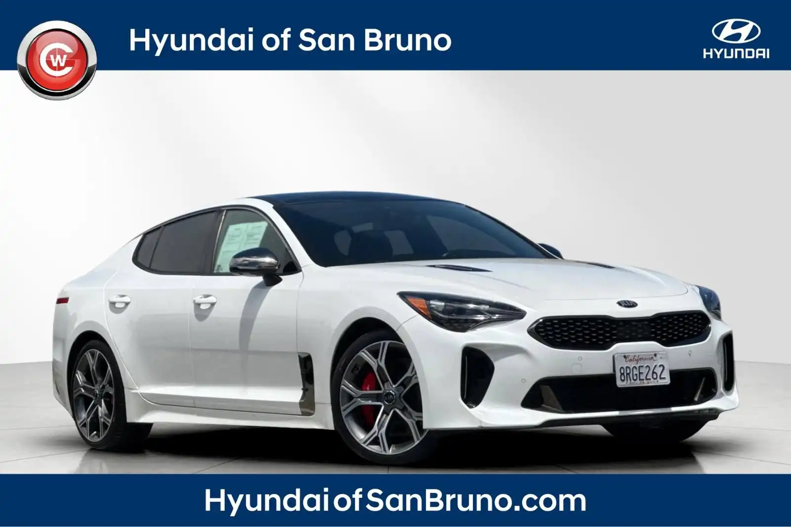 2020 Kia Stinger GT2's photo