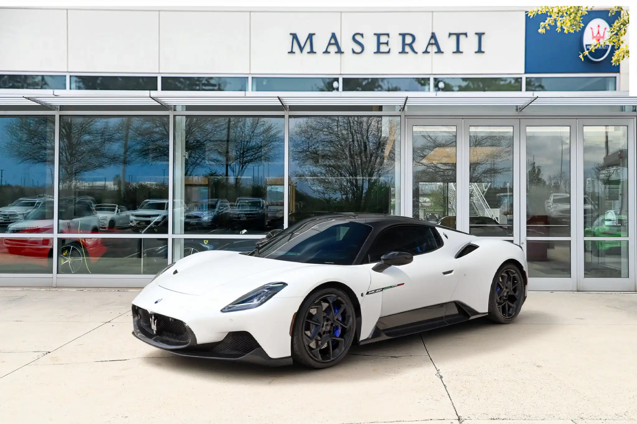 2023 Maserati MC20 Base's photo