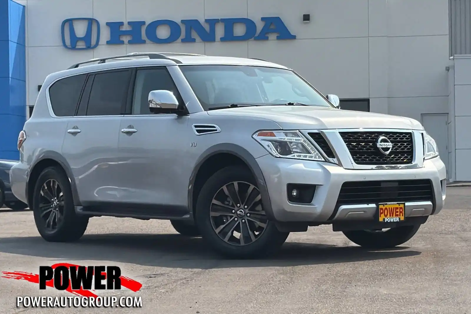 2017 Nissan Armada Platinum 4X4's photo