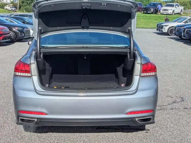 2017 Genesis G80 3.8 AWD photo 5