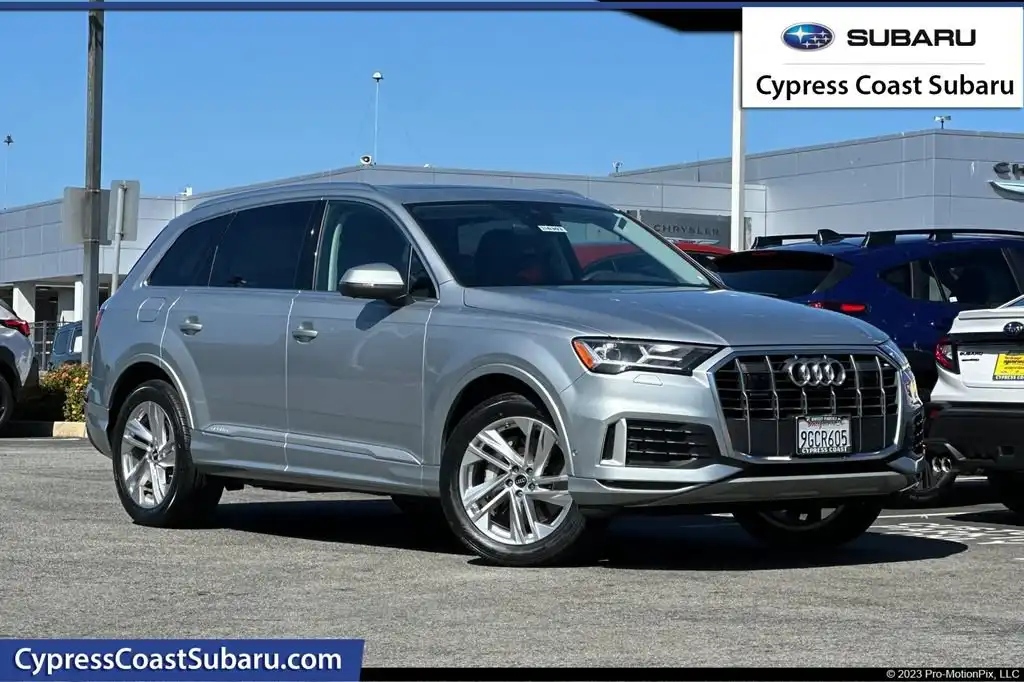 2023 Audi Q7 45 Premium quattro Tiptronic's photo