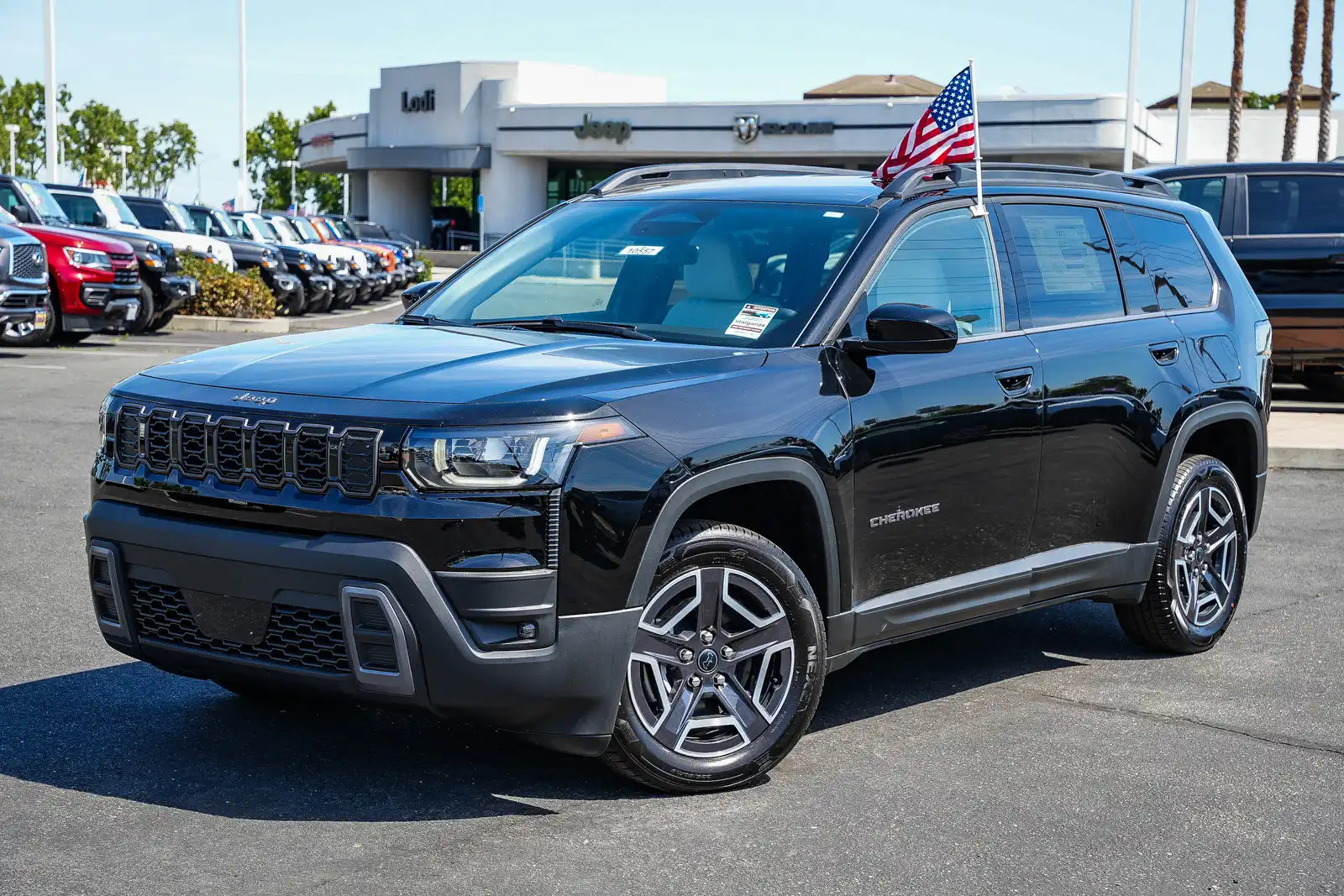 2026 Jeep Cherokee Laredo Hybrid 4WD's photo