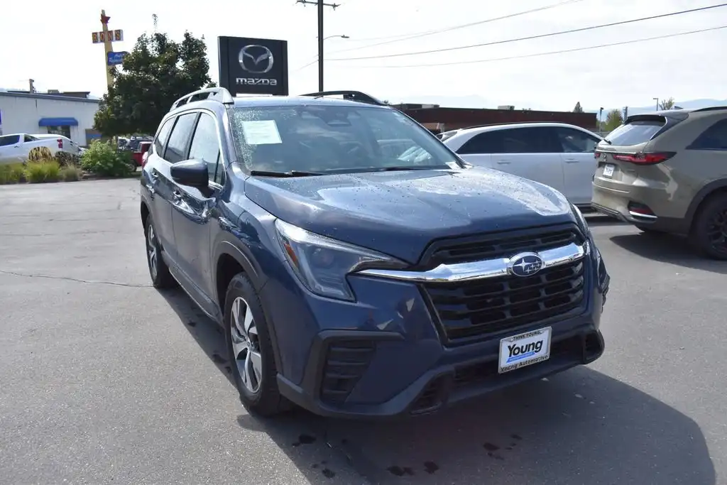 2025 Subaru Ascent Premium 7 Passenger's photo