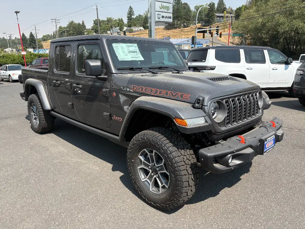 2026 Jeep Gladiator Mojave X Auto photo 1
