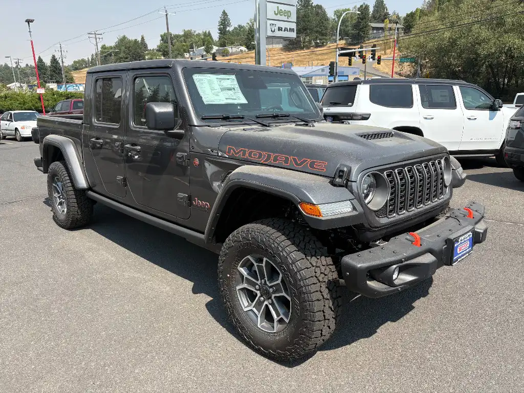 2026 Jeep Gladiator Mojave X Auto's photo