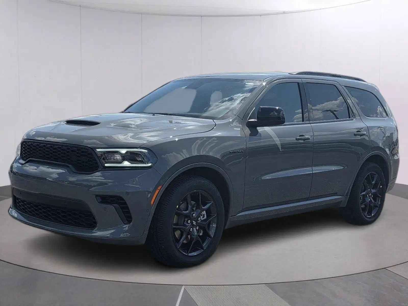 2027 Dodge Durango HEMI V8 GT AWD's photo