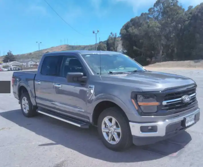 2025 Ford F-150 XLT SuperCrew 5-1/2 Box's photo