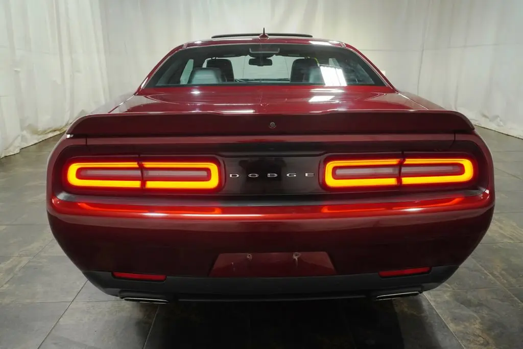2017 Dodge Challenger GT photo 5