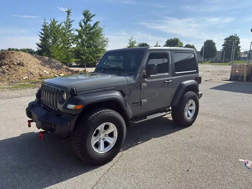 2022 Jeep Wrangler Sport S's photo