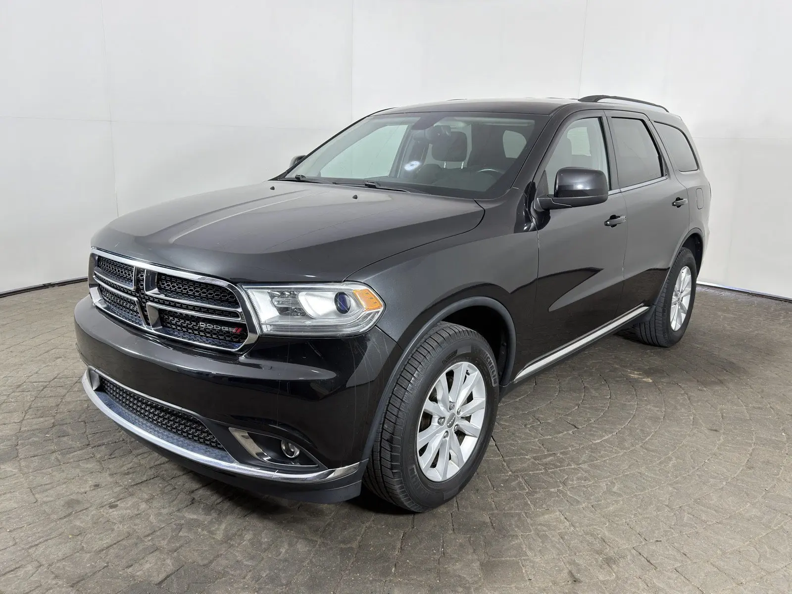 2015 Dodge Durango SXT Plus AWD photo 4