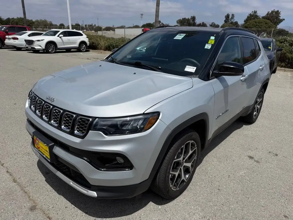2025 Jeep Compass Limited 4X4 photo 1