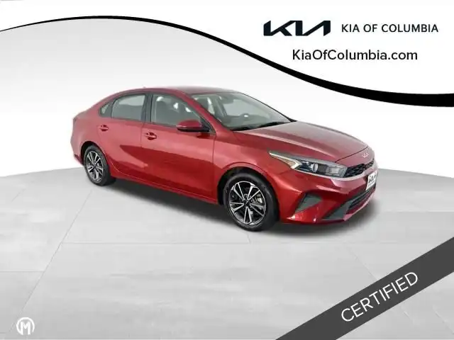 2023 Kia Forte LXS Auto's photo