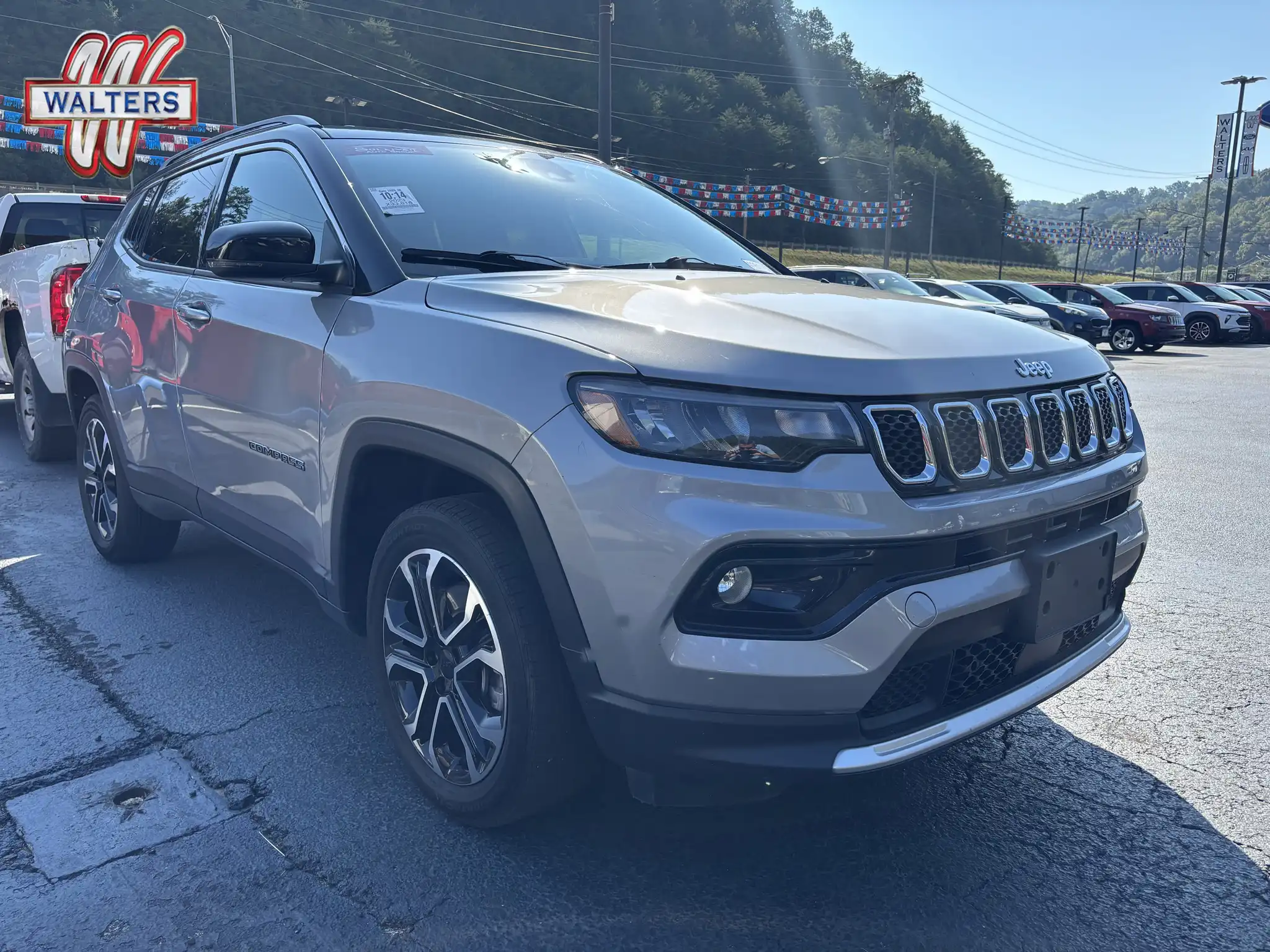 2023 Jeep Compass Limited 4WD's photo