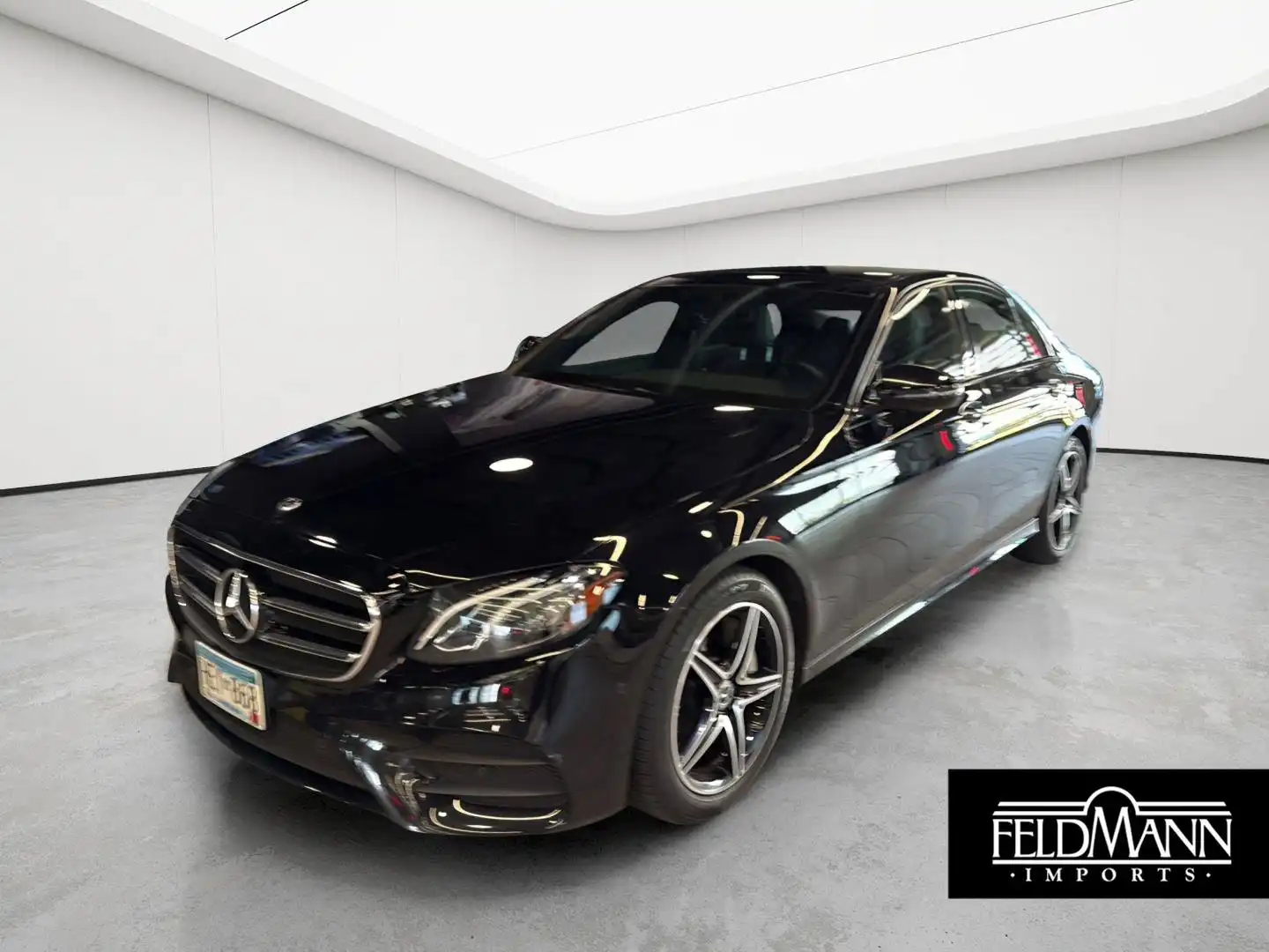 2018 Mercedes-Benz E-Class E400 4MATIC's photo