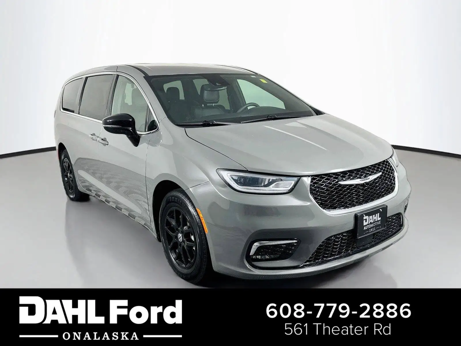 2025 Chrysler Pacifica Select photo 1