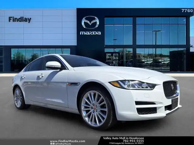 2017 Jaguar XE 35t First Edition AWD's photo