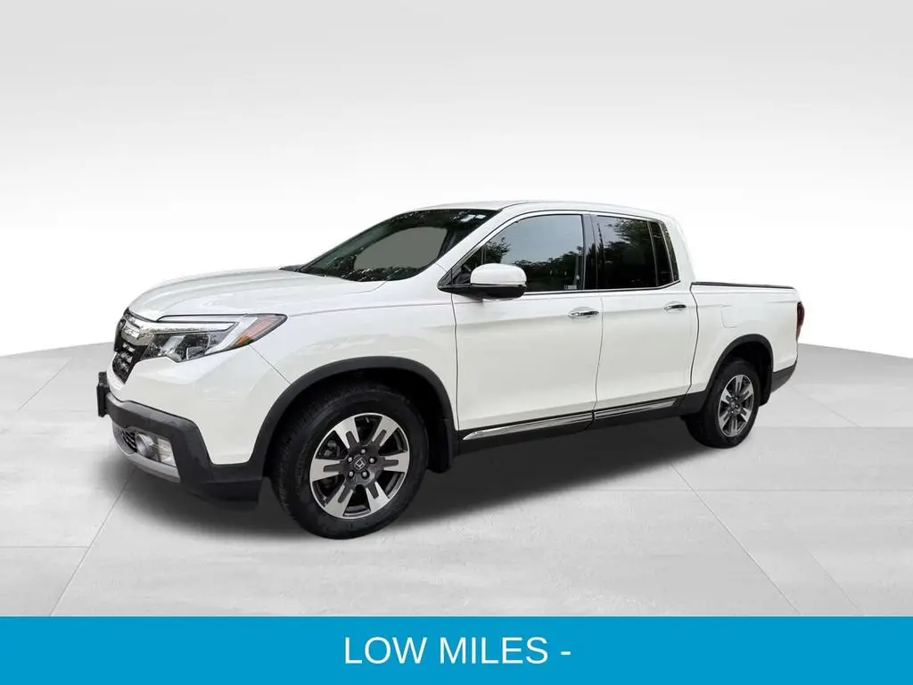 2019 Honda Ridgeline RTL AWD E photo 3
