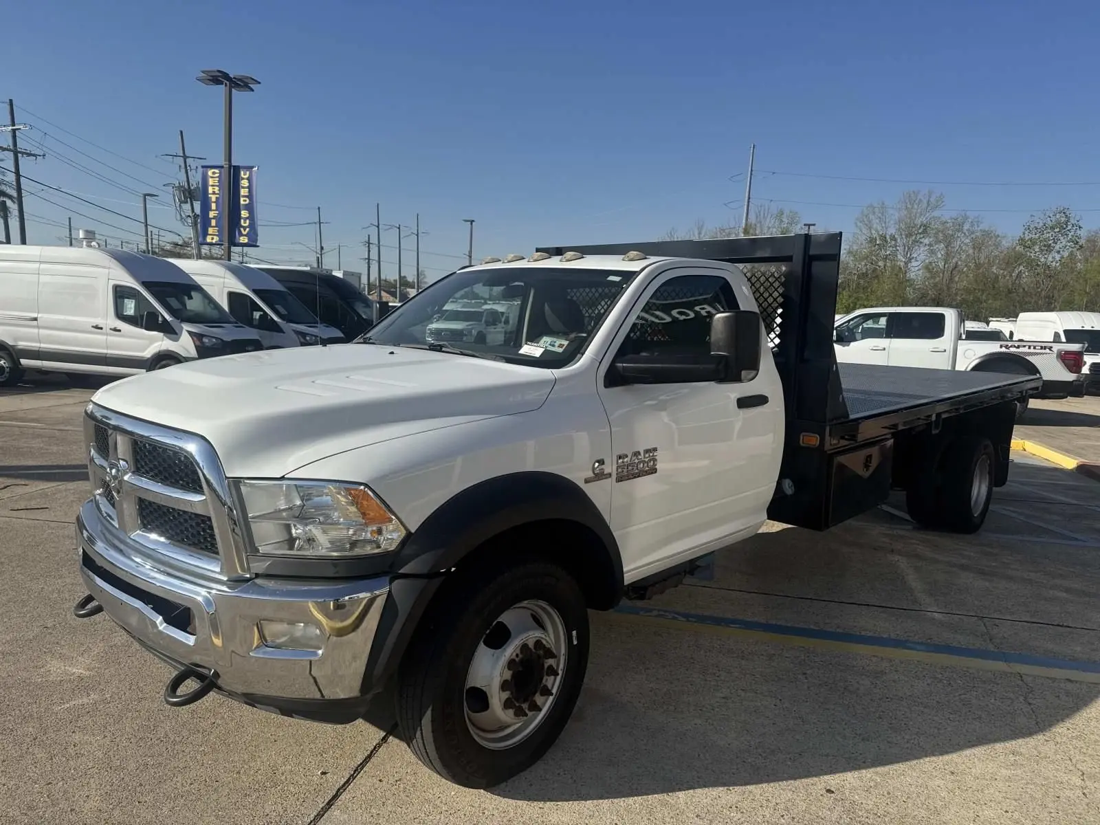 2015 RAM 5500 undefined photo 4