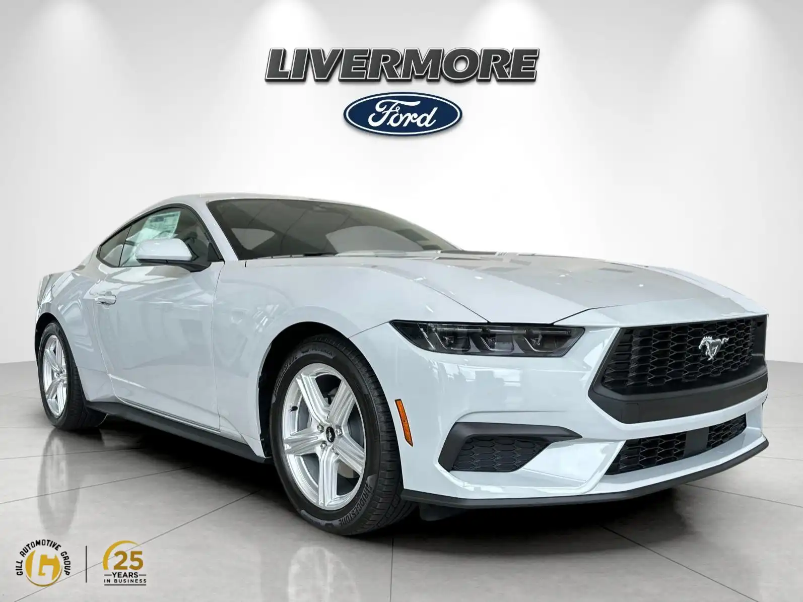 2026 Ford Mustang EcoBoost Fastback's photo