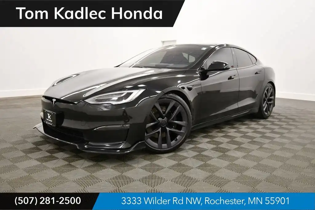 2021 Tesla Model S Plaid's photo