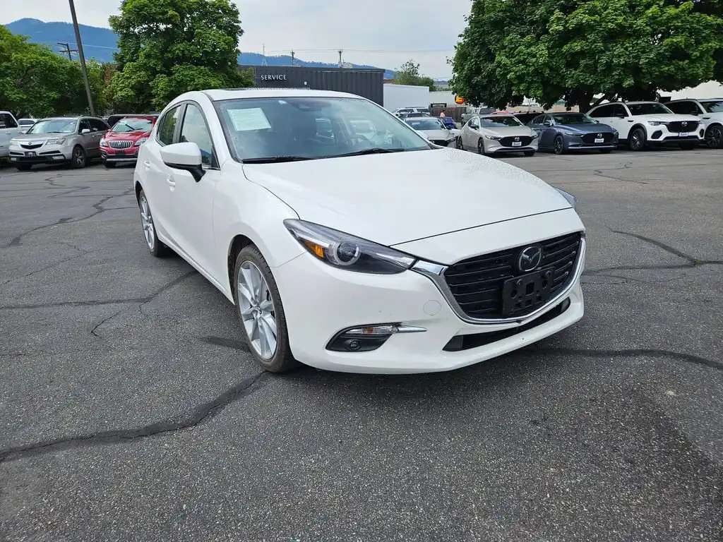 2017 Mazda CX-3 Grand Touring MT 5-Door SKYACTIV's photo