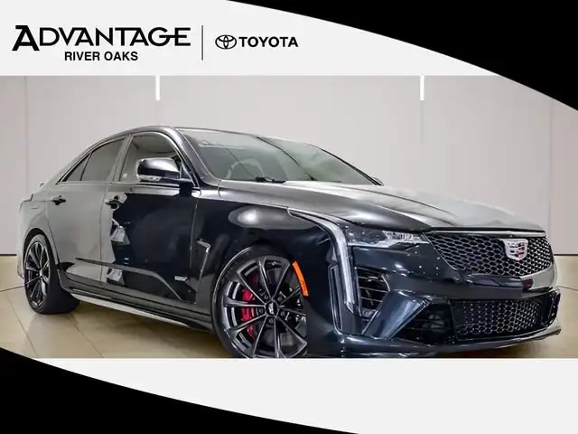 2022 Cadillac CT4 V-Series Blackwing's photo