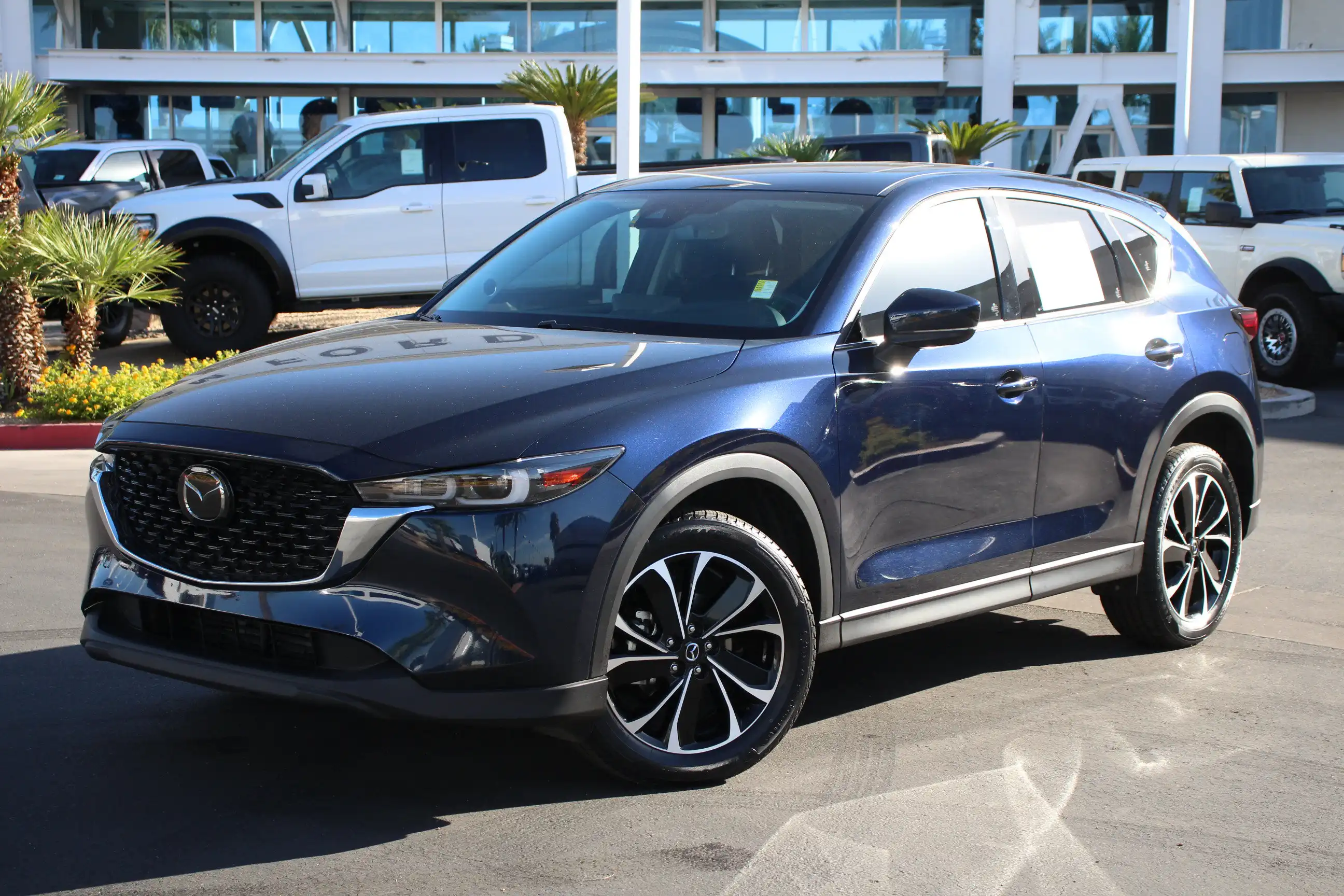 2023 Mazda CX-5 S Premium Plus package Auto AWD's photo