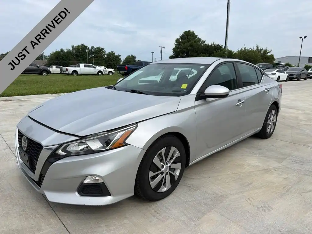 2019 Nissan Altima 2.5 S's photo
