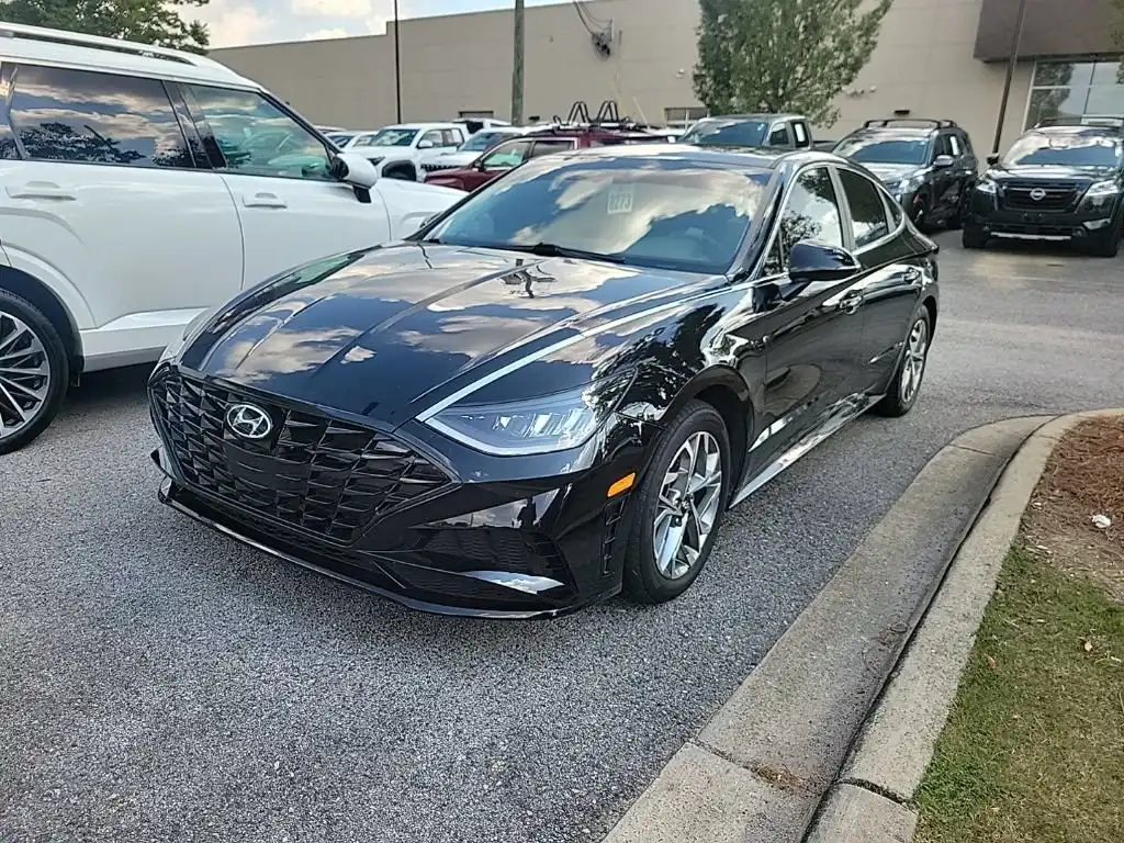 2023 Hyundai Sonata SEL's photo