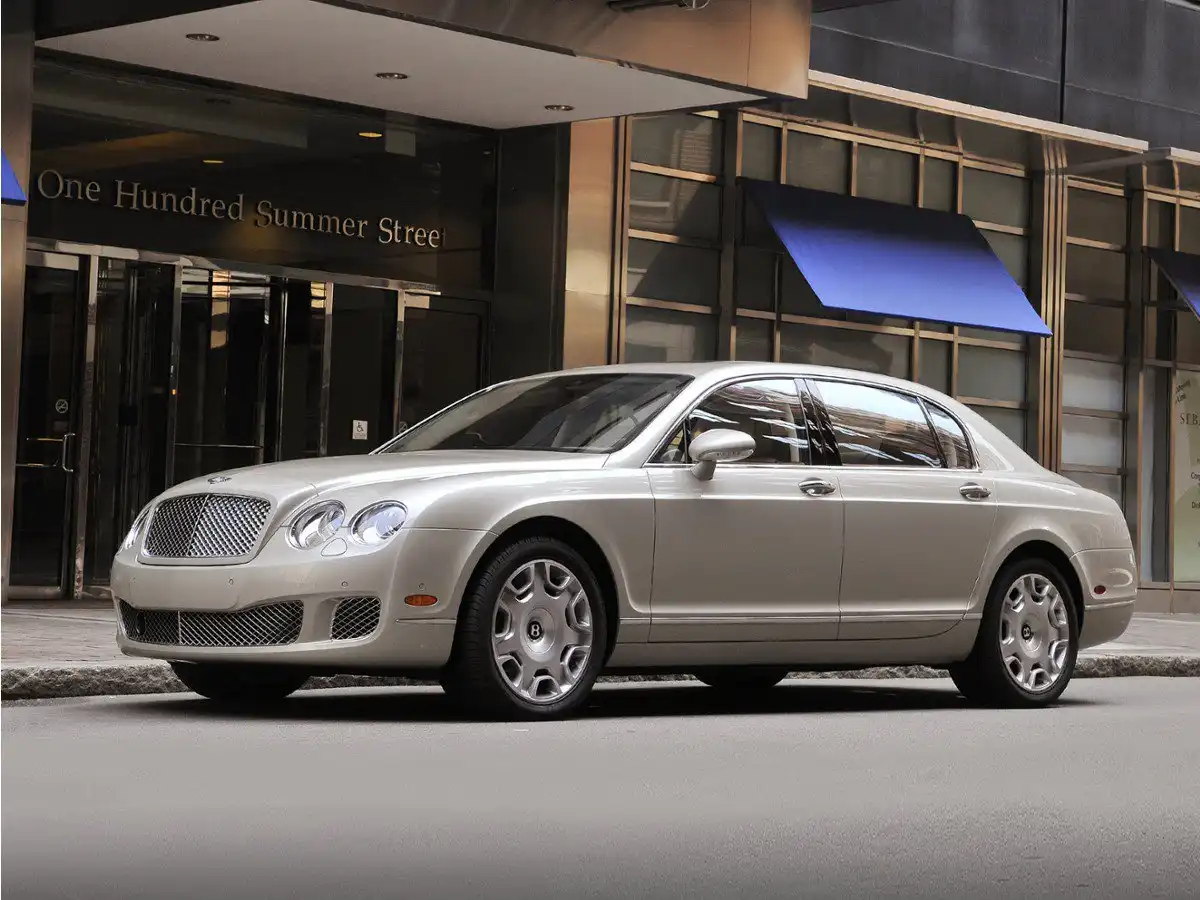 2012 Bentley Flying Spur Base's photo