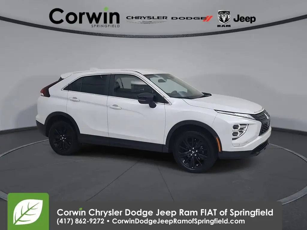 2023 Mitsubishi Eclipse Cross LE S-AWC's photo