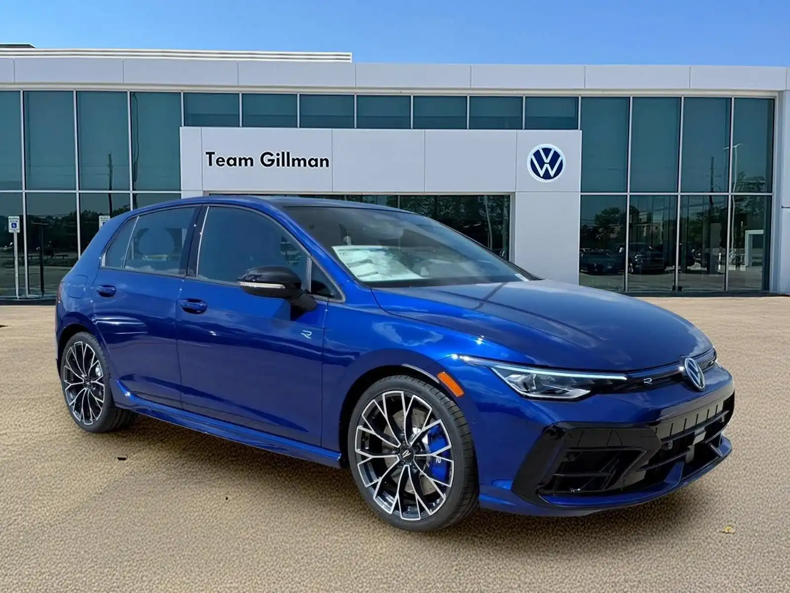 2026 Volkswagen Golf R 4-Door DSG's photo