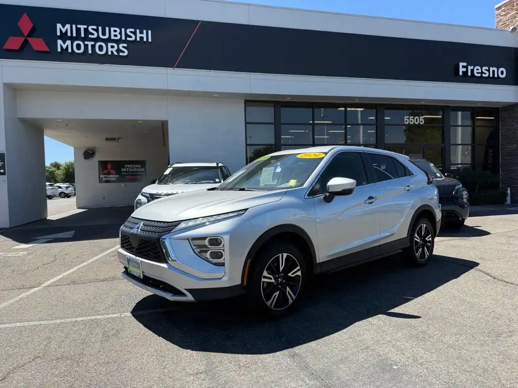 2024 Mitsubishi Eclipse Cross SE S-AWC's photo