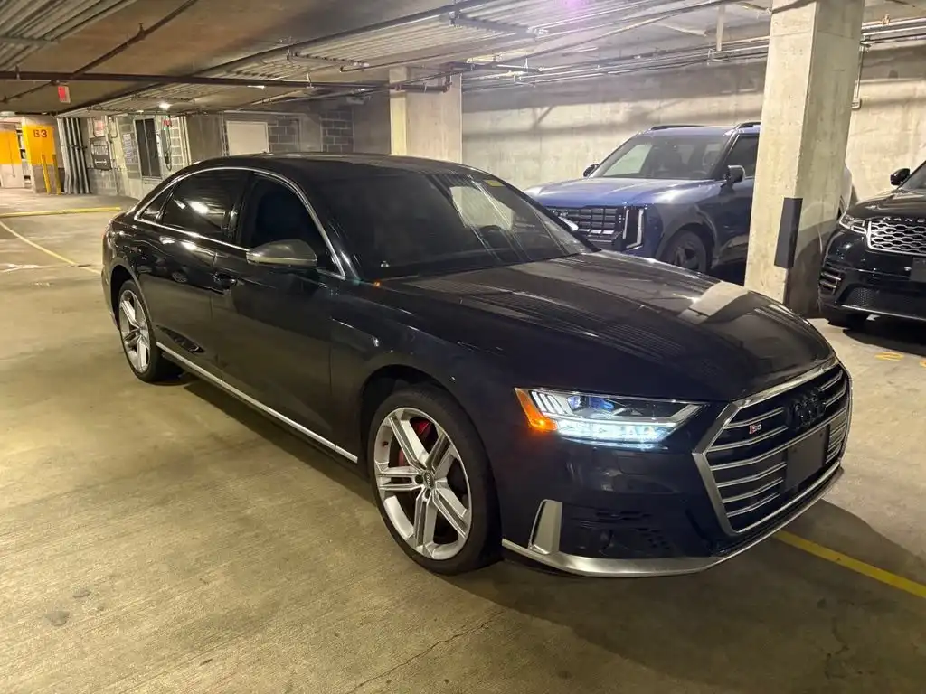 2020 Audi S8 4.0T quattro Tiptronic's photo